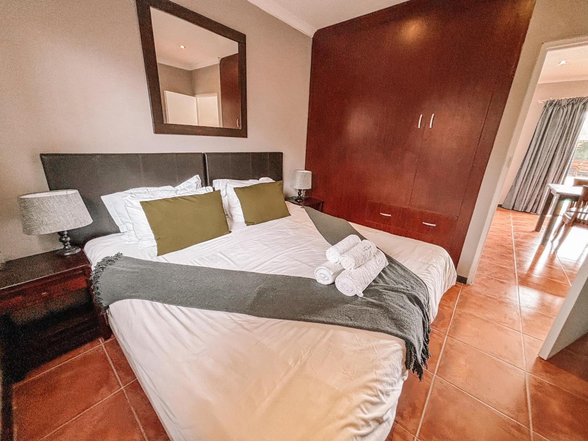 Ilanga Du Cap Hotel เคปทาวน์ ภายนอก รูปภาพ