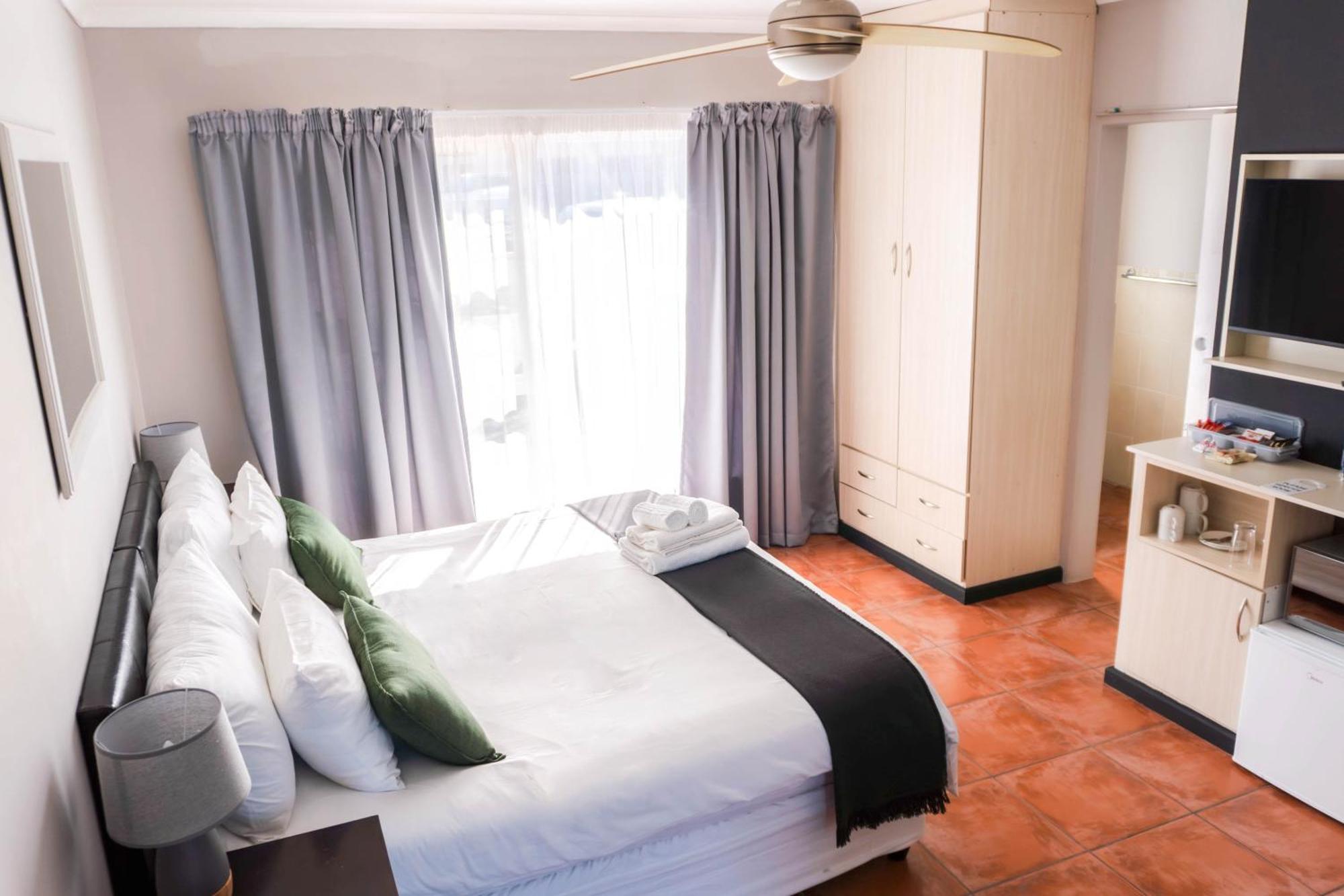 Ilanga Du Cap Hotel เคปทาวน์ ภายนอก รูปภาพ